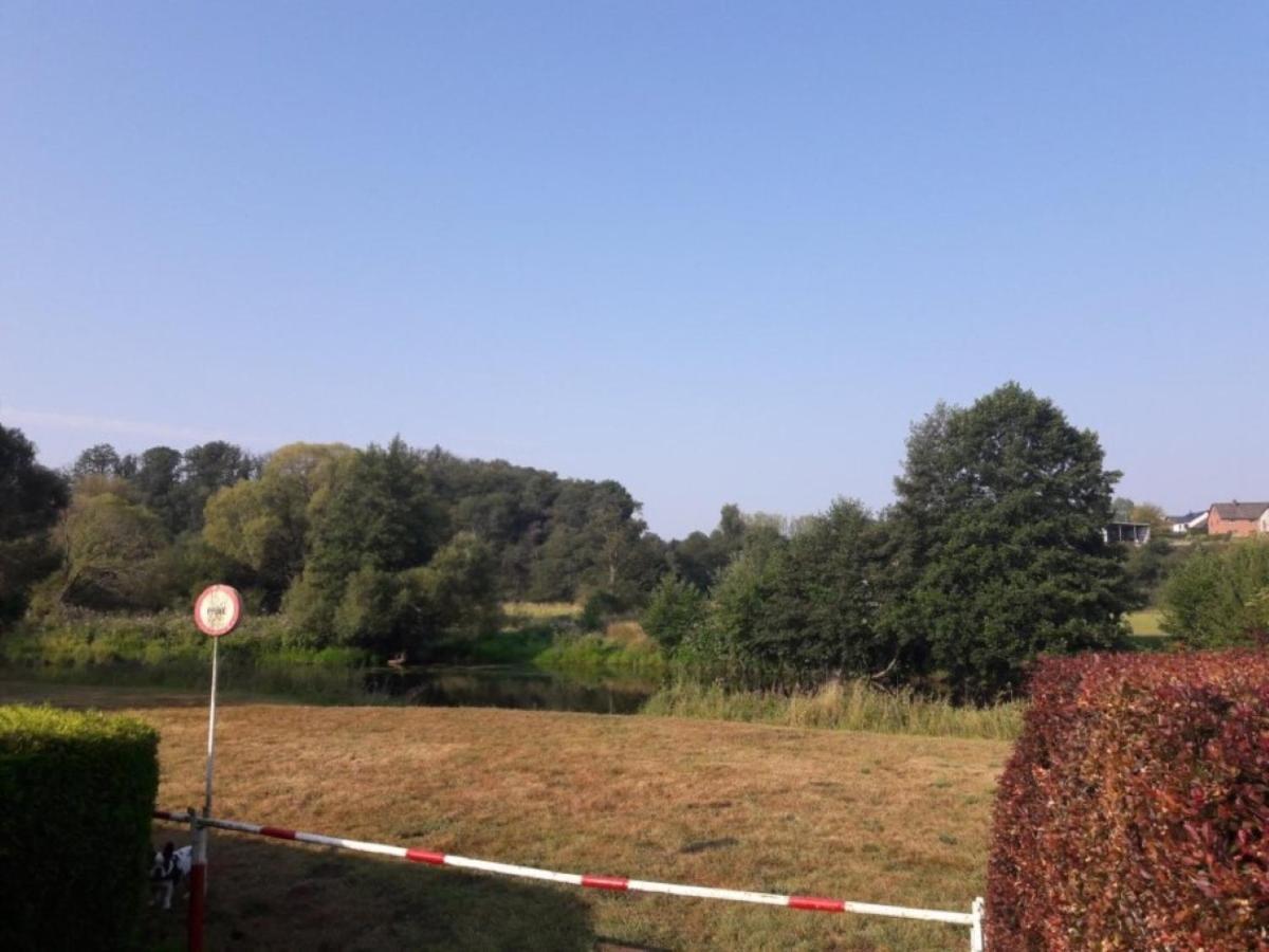 Chalet Nutons Somme-Leuze Luaran gambar